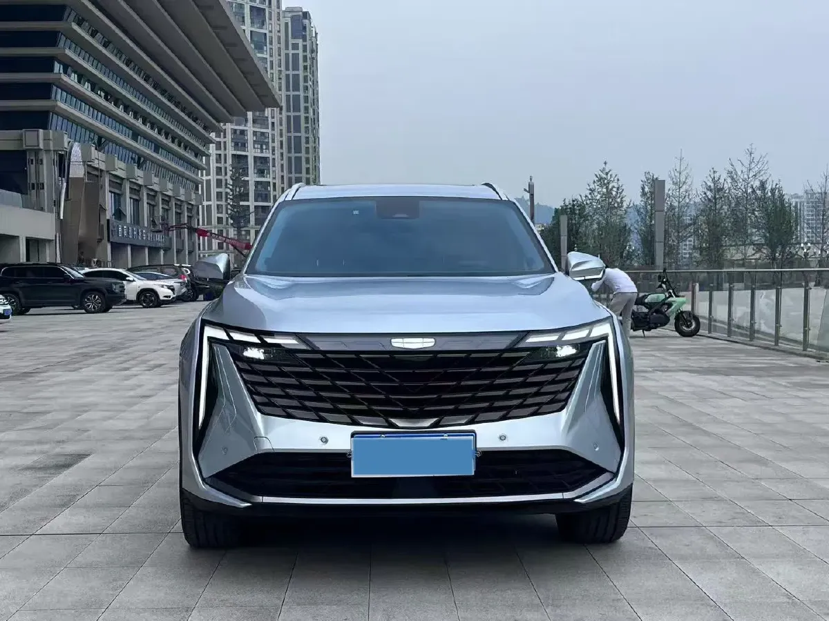 2023 Geely StarRay 1.5T 181HP L4 7DCT,autocango,china used car exporter,china ev exporter,chinese used car exporter,chinese used ev exporter