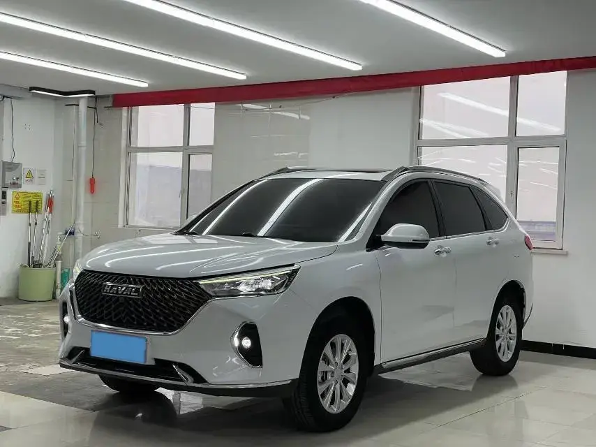 2021 HAVAL M6 view 1