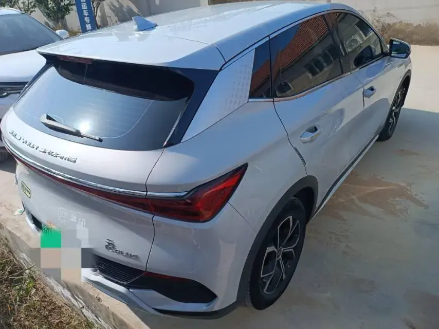 2024 BYD YUAN thumbnail 3