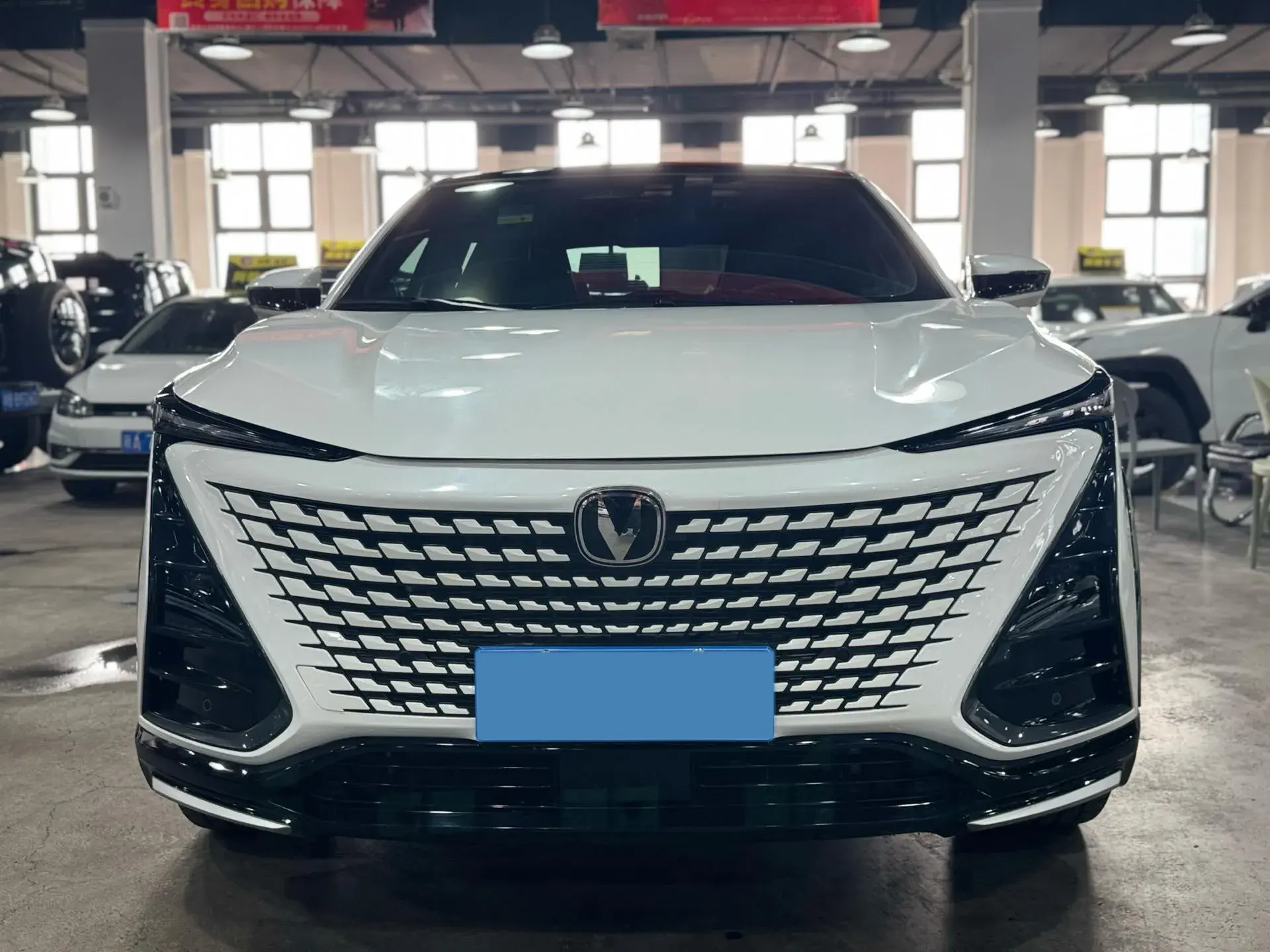 2023 CHANGAN UNI-T thumbnail 2