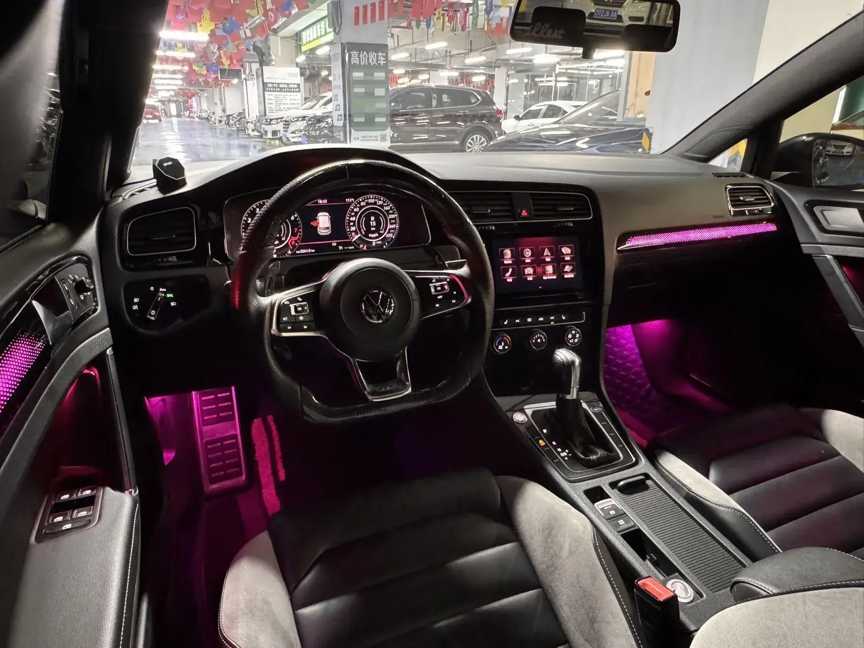 2020 VOLKSWAGEN GOLF thumbnail 4