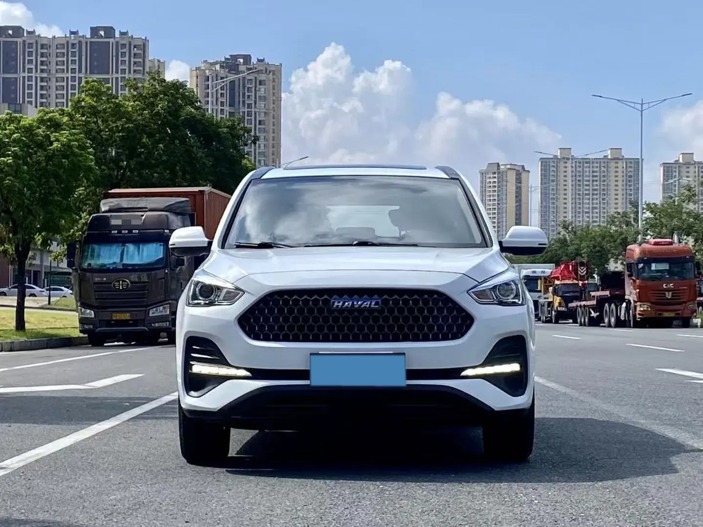 2019 HAVAL M6 thumbnail 2