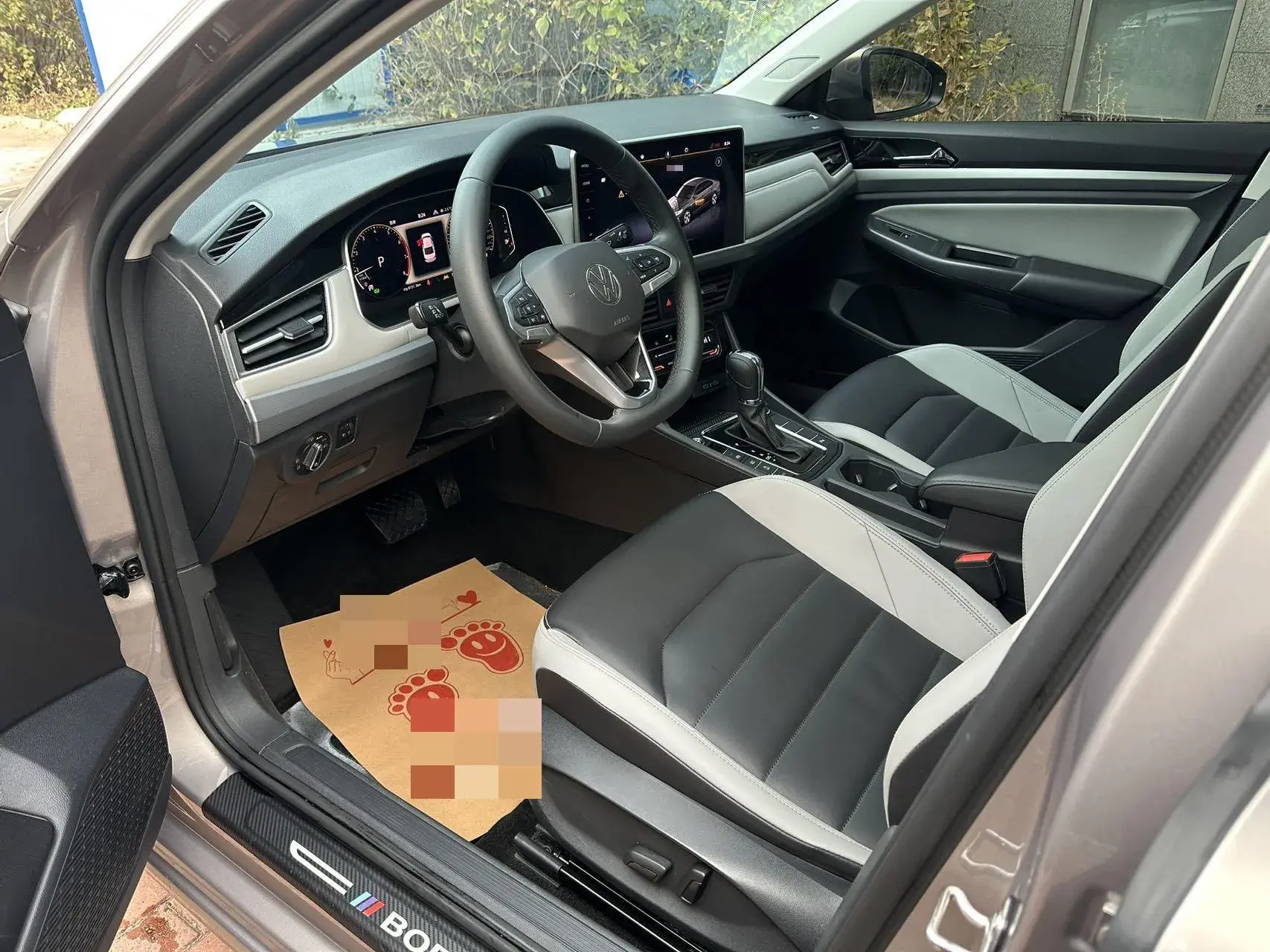 2023 VOLKSWAGEN BORA thumbnail 4