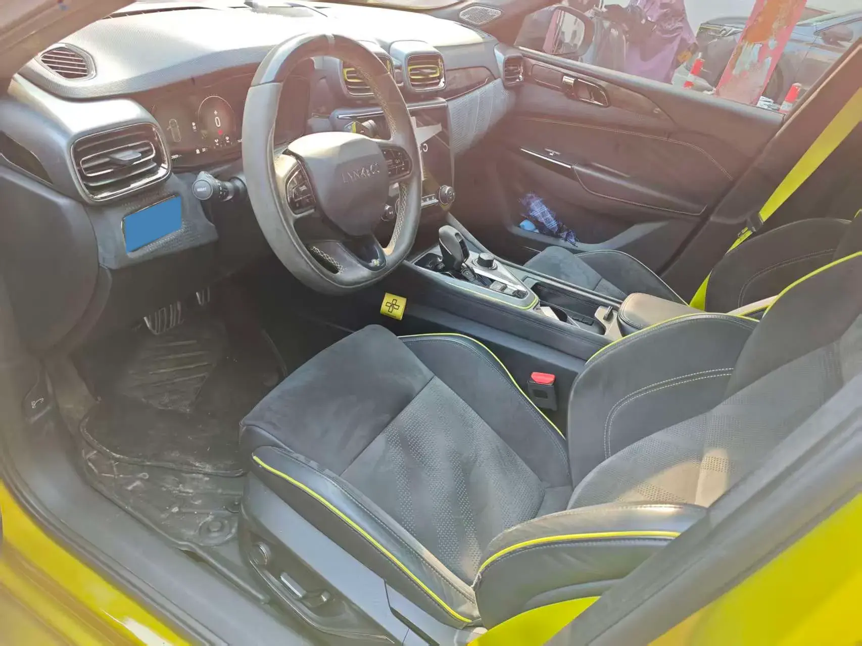 2022 LYNK&CO 03 thumbnail 2