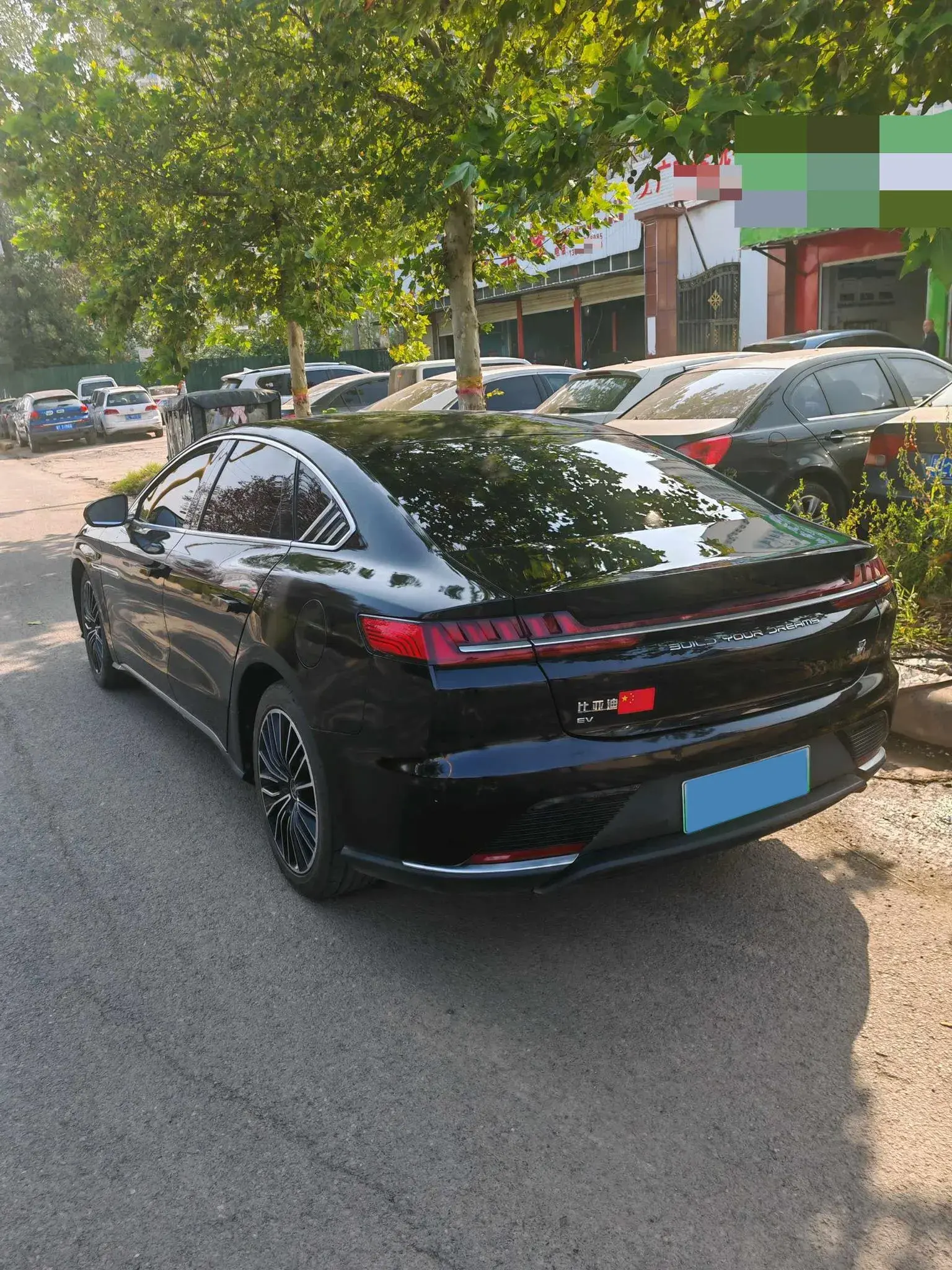 2021 BYD HAN thumbnail 3