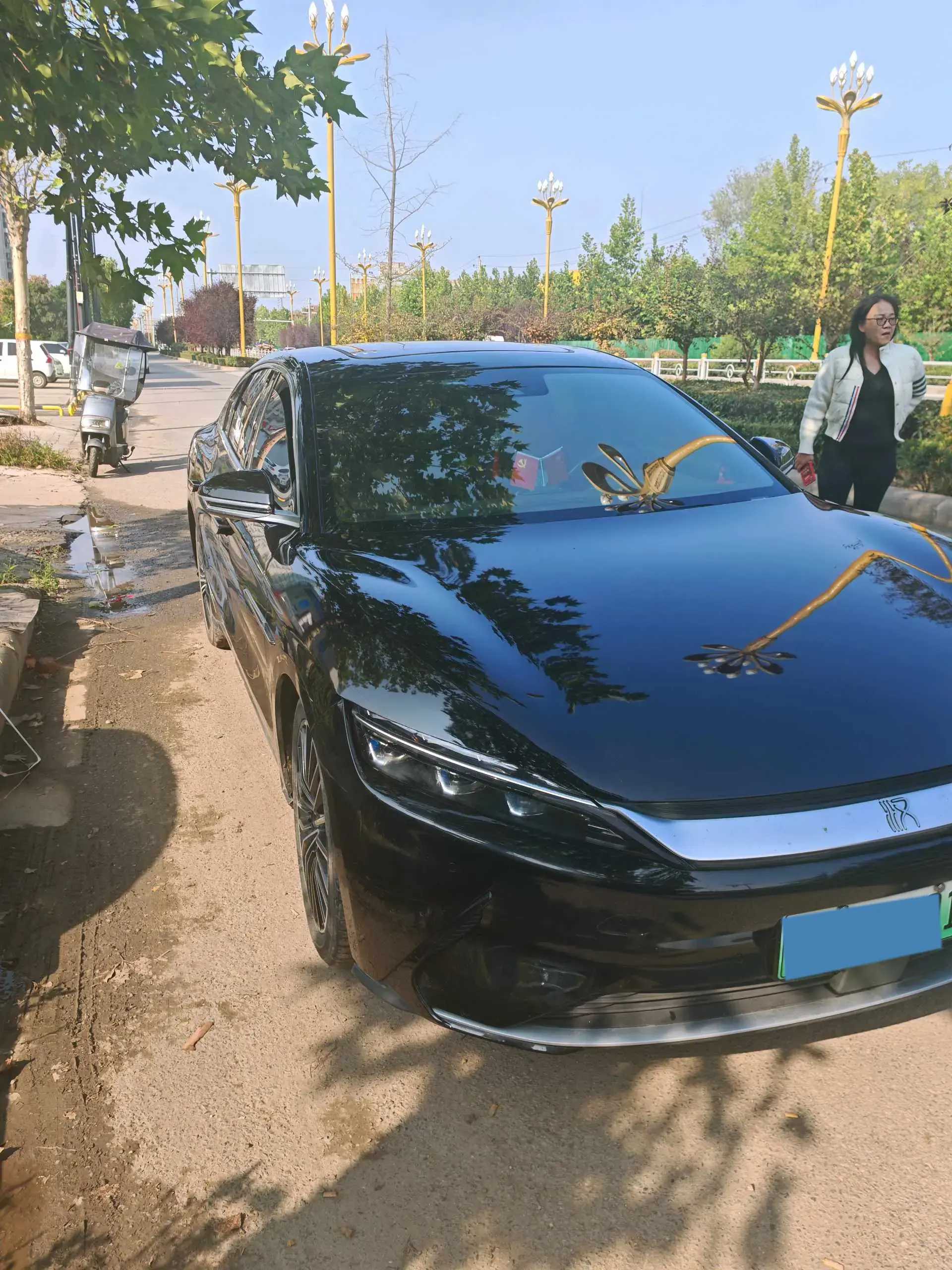 2021 BYD HAN thumbnail 4