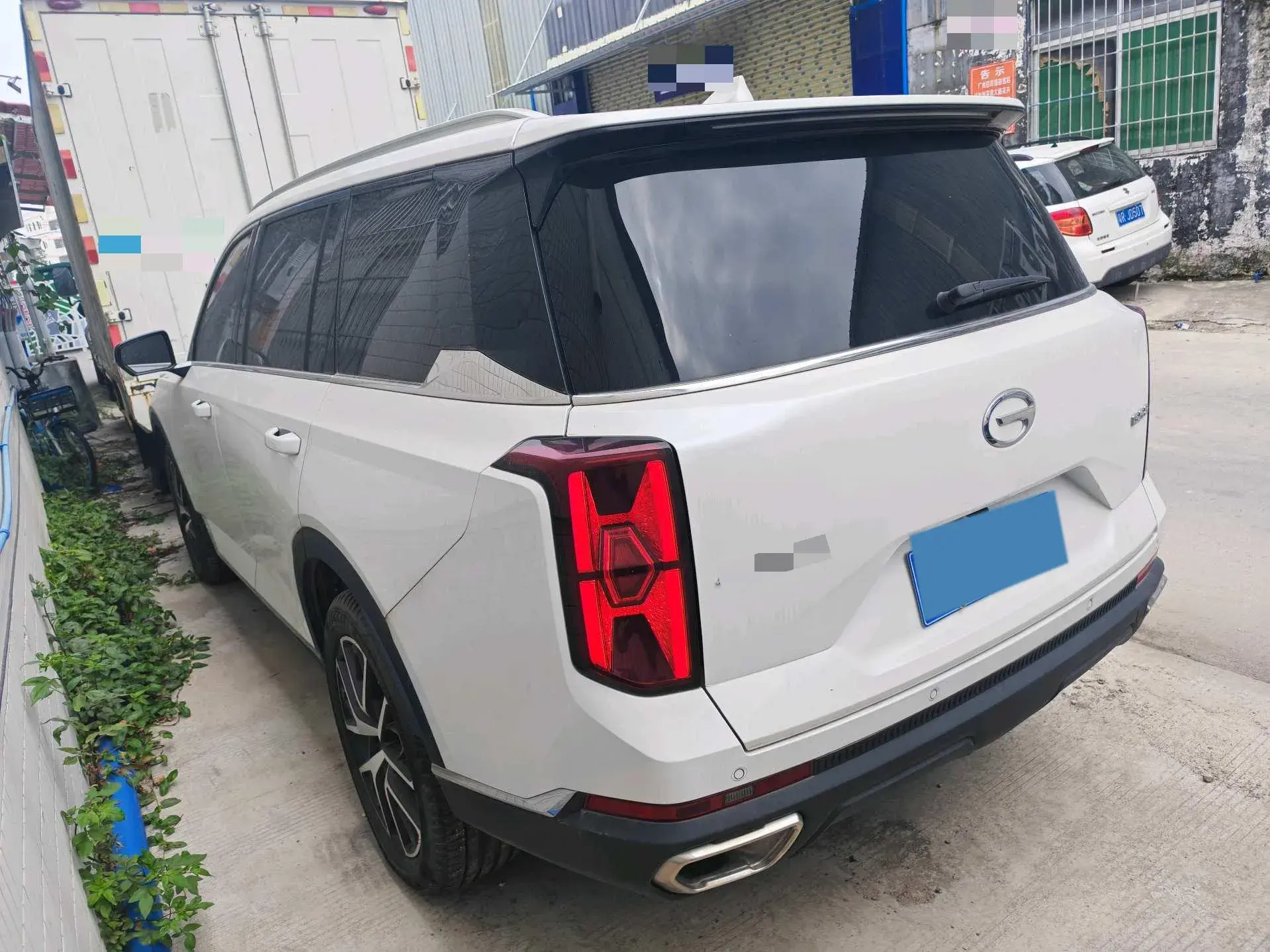 2022 GAC TRUMPCHI thumbnail 3