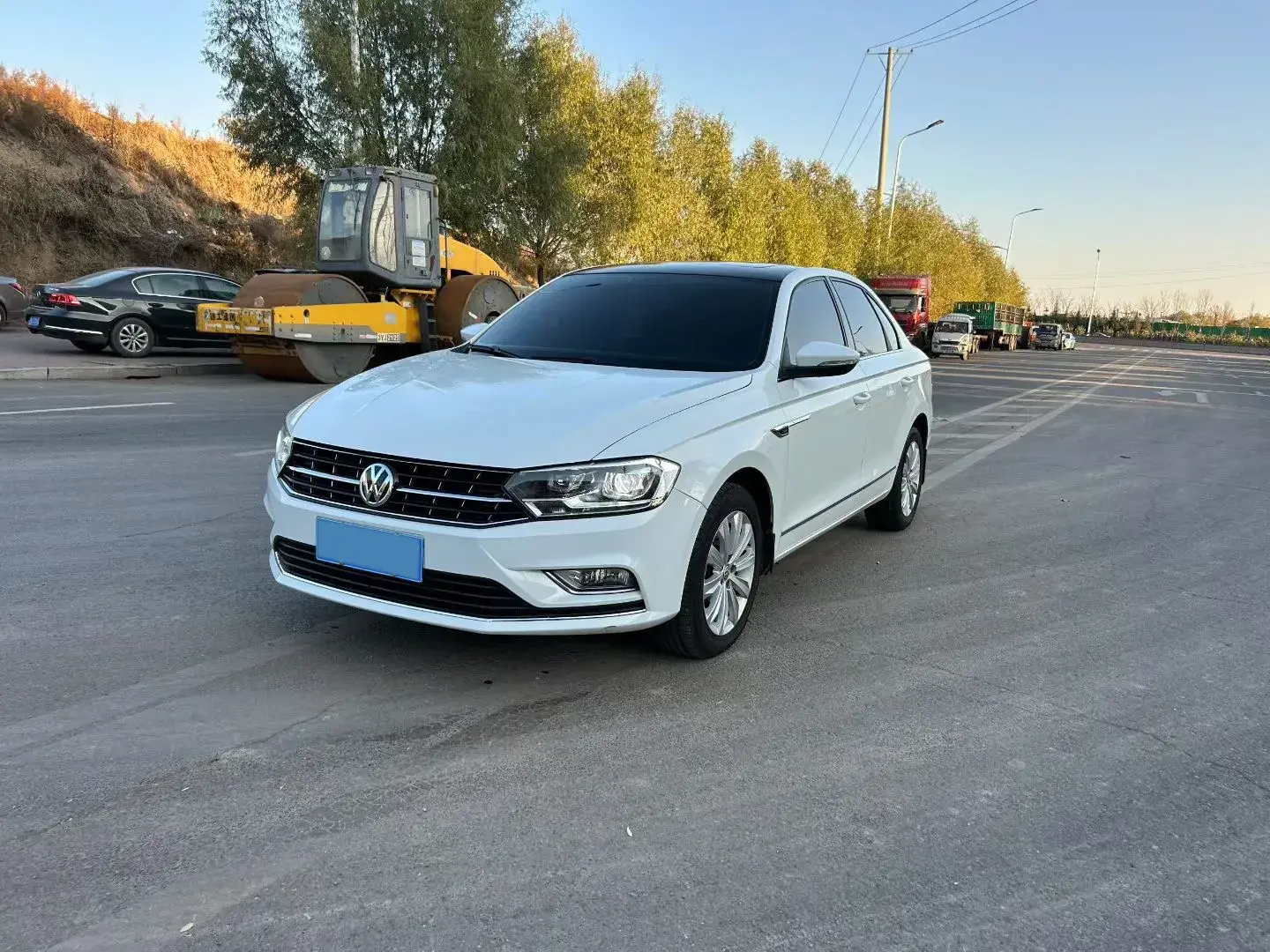 2018 VOLKSWAGEN BORA view 1