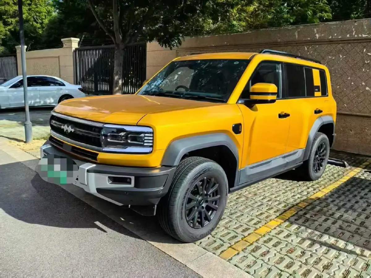 2023 FangChengBao Bao 5 1.5T 194HP L4 E-CVT PHEV 31.8KWH