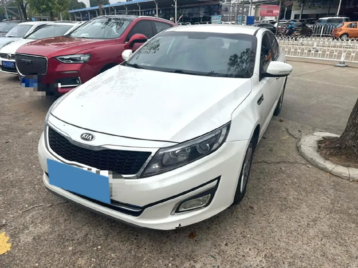 2015 Kia K5 2.0L 162HP L4 6AT
