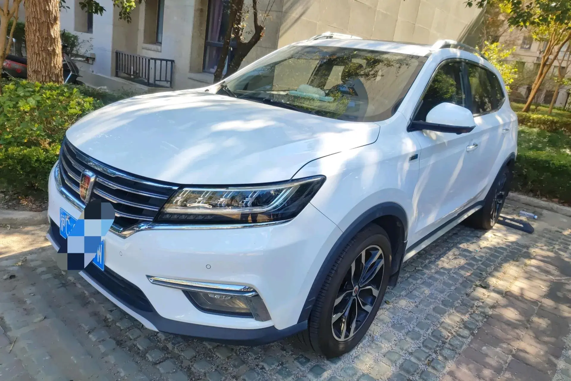 2018 ROEWE RX5 view 1