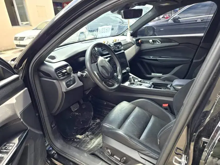 2022 LYNK&CO 03 thumbnail 4