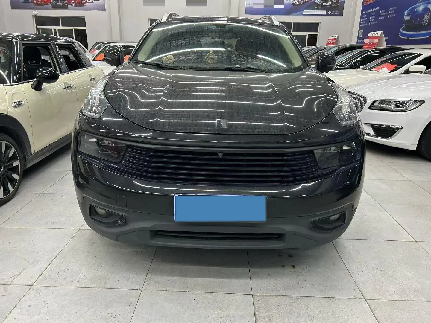 2019 LYNK&CO 01 thumbnail 2