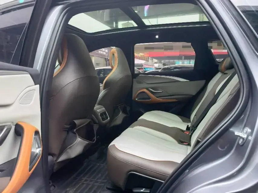 2022 BYD SONG thumbnail 4