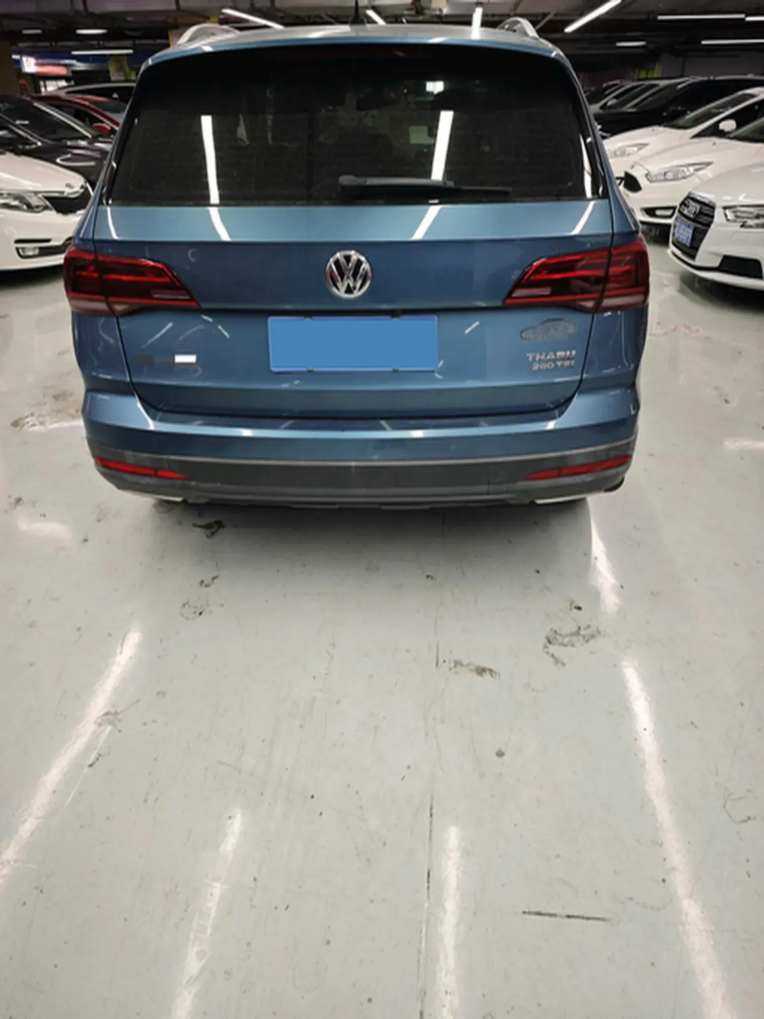 2019 VOLKSWAGEN THARU thumbnail 4