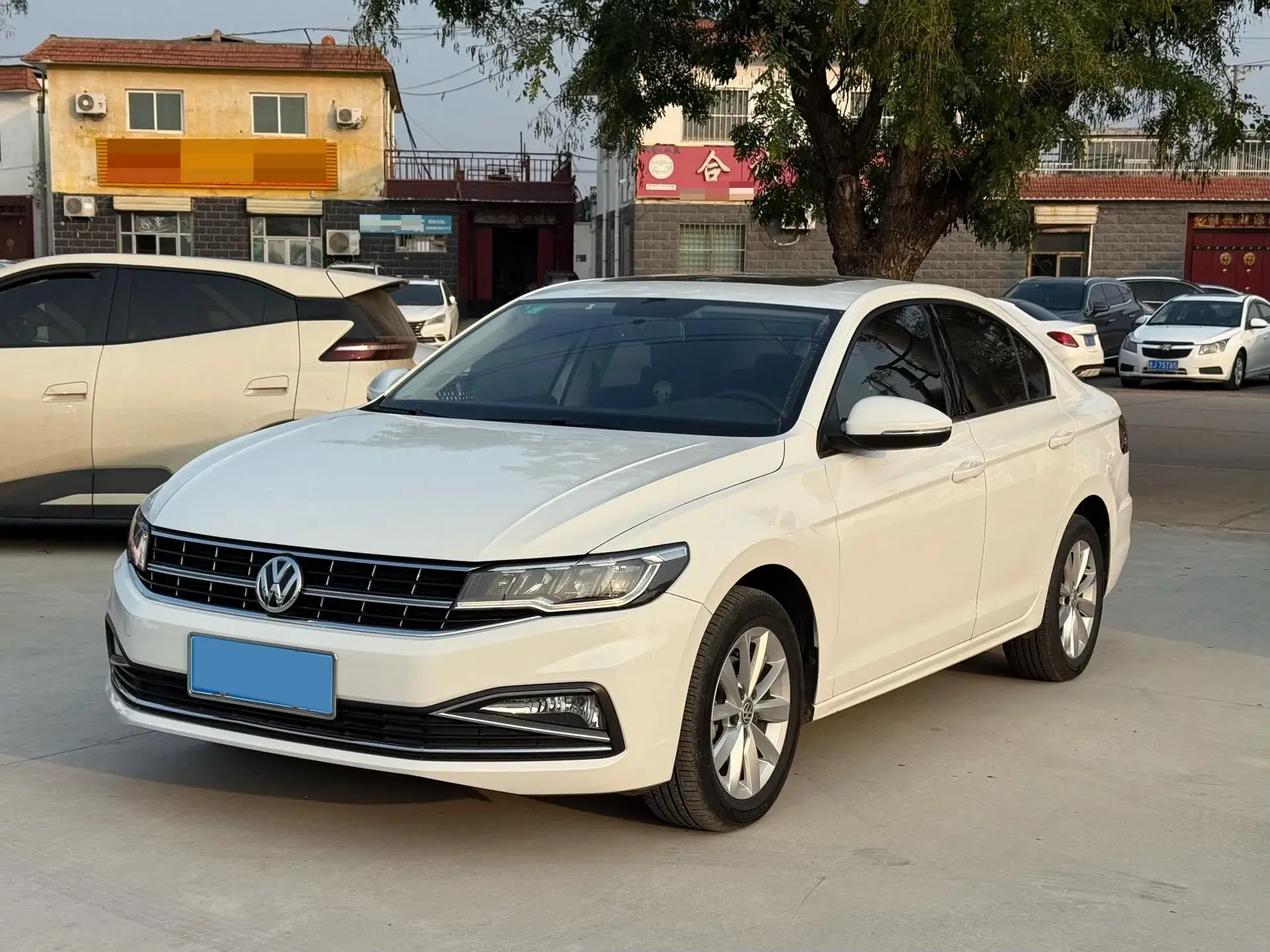 2019 VOLKSWAGEN BORA view 1