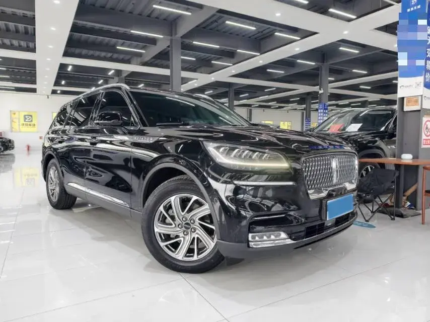 2020 LINCOLN AVIATOR thumbnail 4