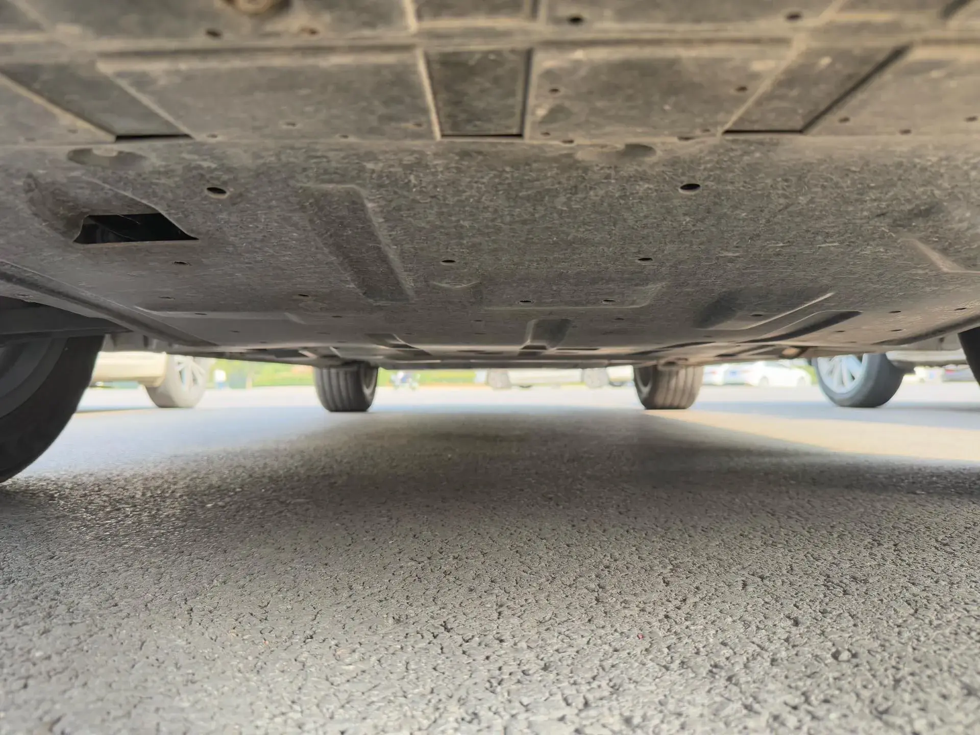 2025 GEELY GALAXY thumbnail 4