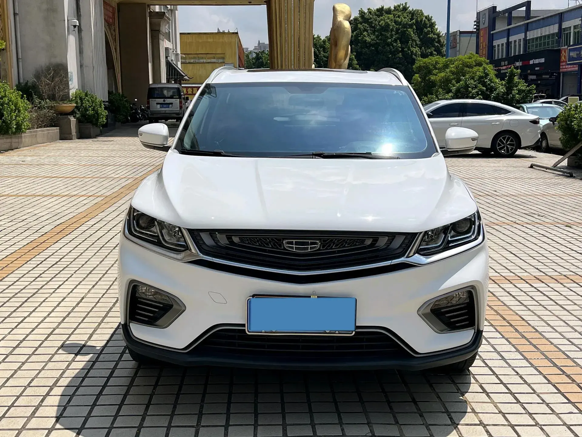 2020 GEELY COOLRAY thumbnail 2