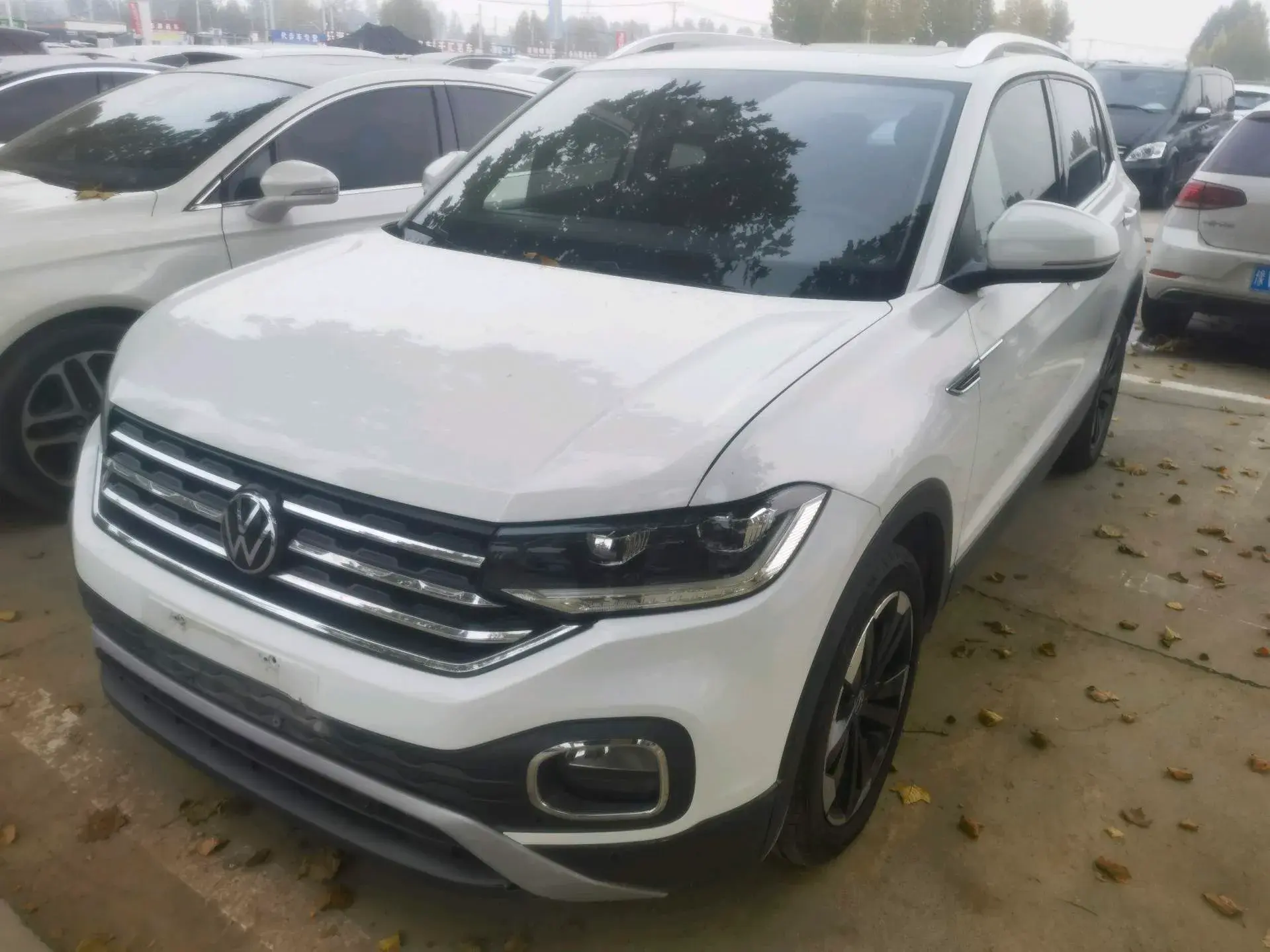 2021 VOLKSWAGEN TACQUA view 1