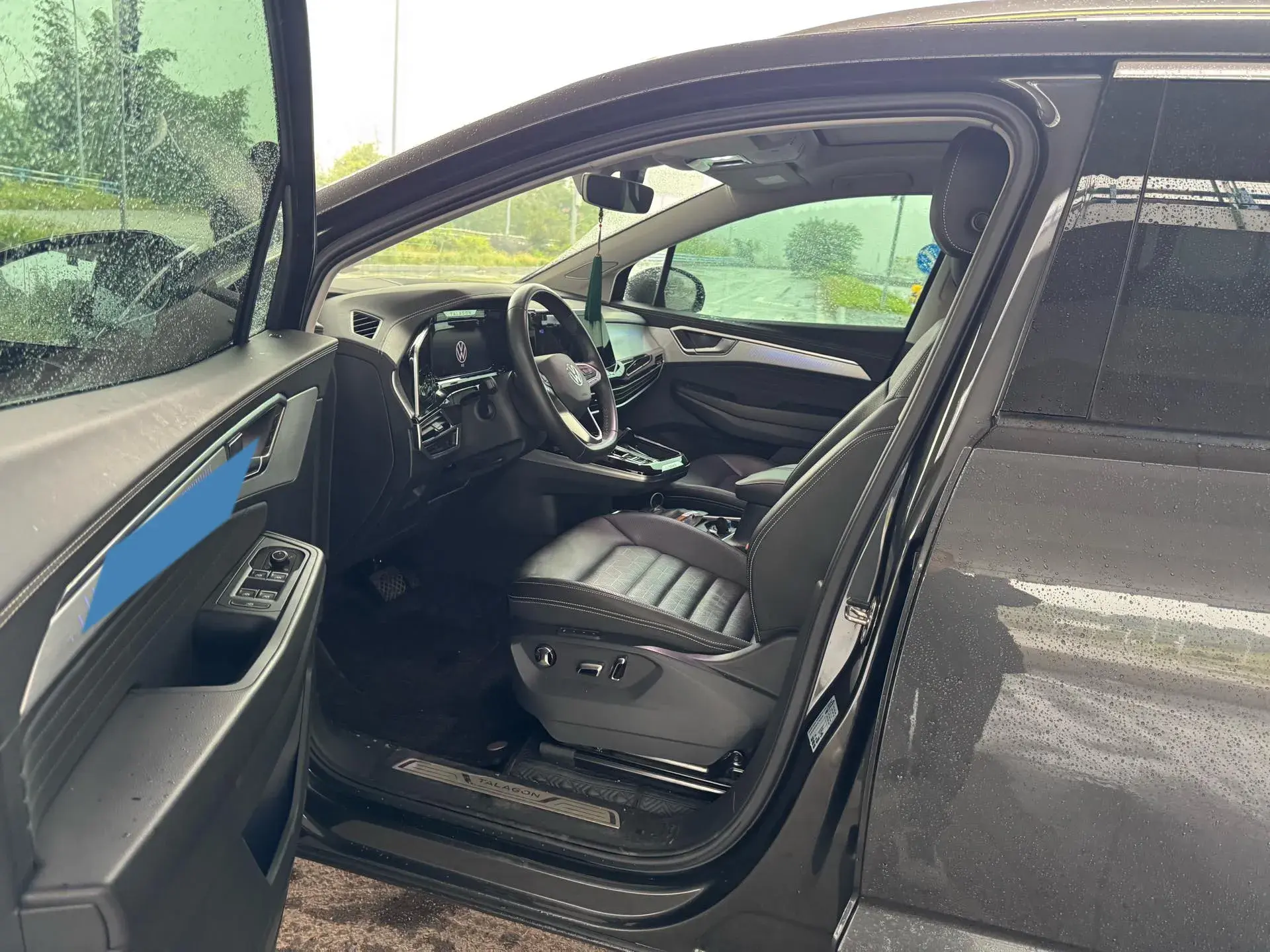 2021 VOLKSWAGEN TALAGON thumbnail 4