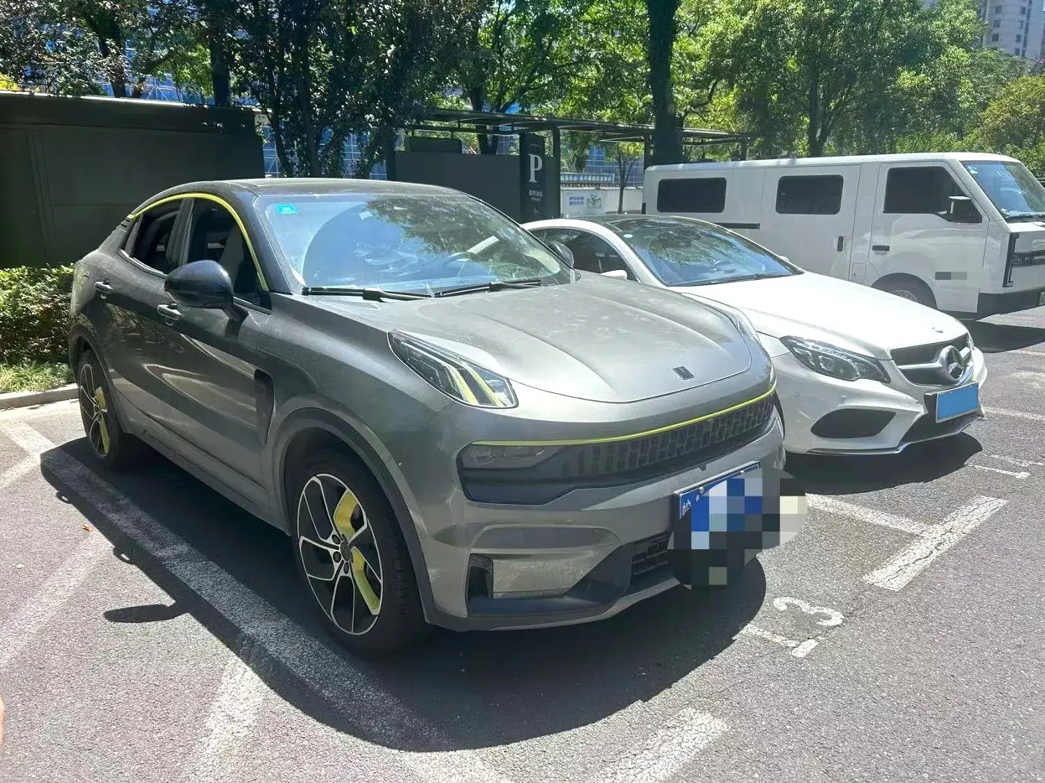 2022 LYNK&CO 05 thumbnail 2