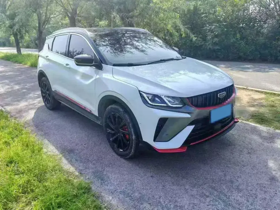 2023 GEELY COOLRAY thumbnail 3