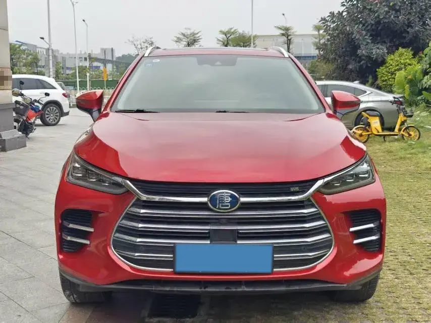 2019 BYD TANG thumbnail 2