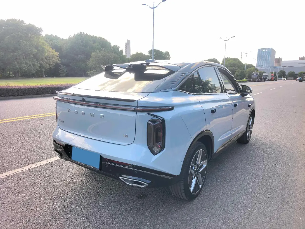 2022 Roewe Whale 2.0T 231HP L4 8AT,autocango,china used car exporter,china ev exporter,chinese used car exporter,chinese used ev exporter