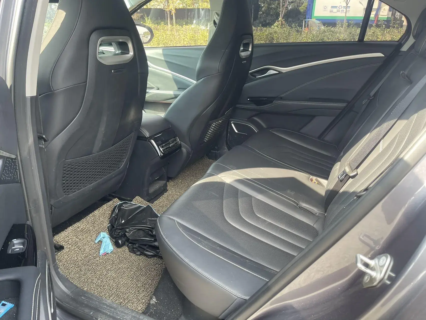 2021 NETA U thumbnail 4