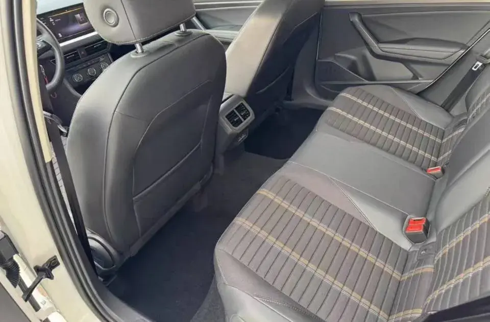 2021 VOLKSWAGEN LAVIDA thumbnail 3