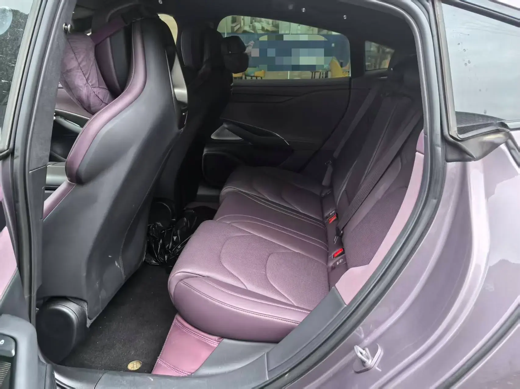 2024 MI SU7 thumbnail 4