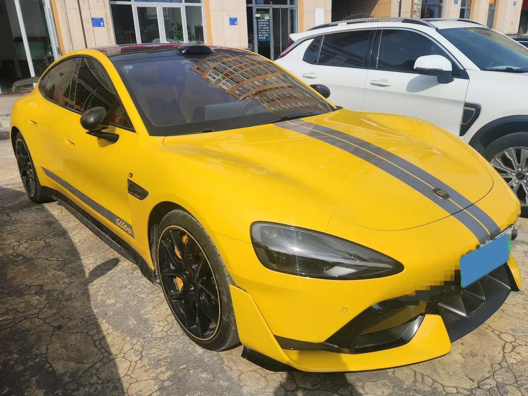 2025 MI SU7 thumbnail 3