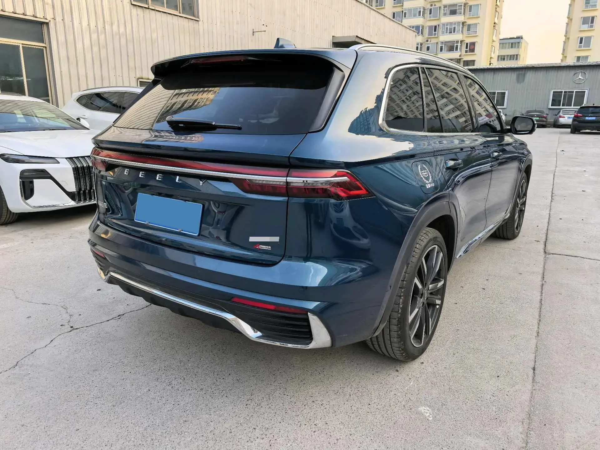 2021 GEELY MONJARO thumbnail 4