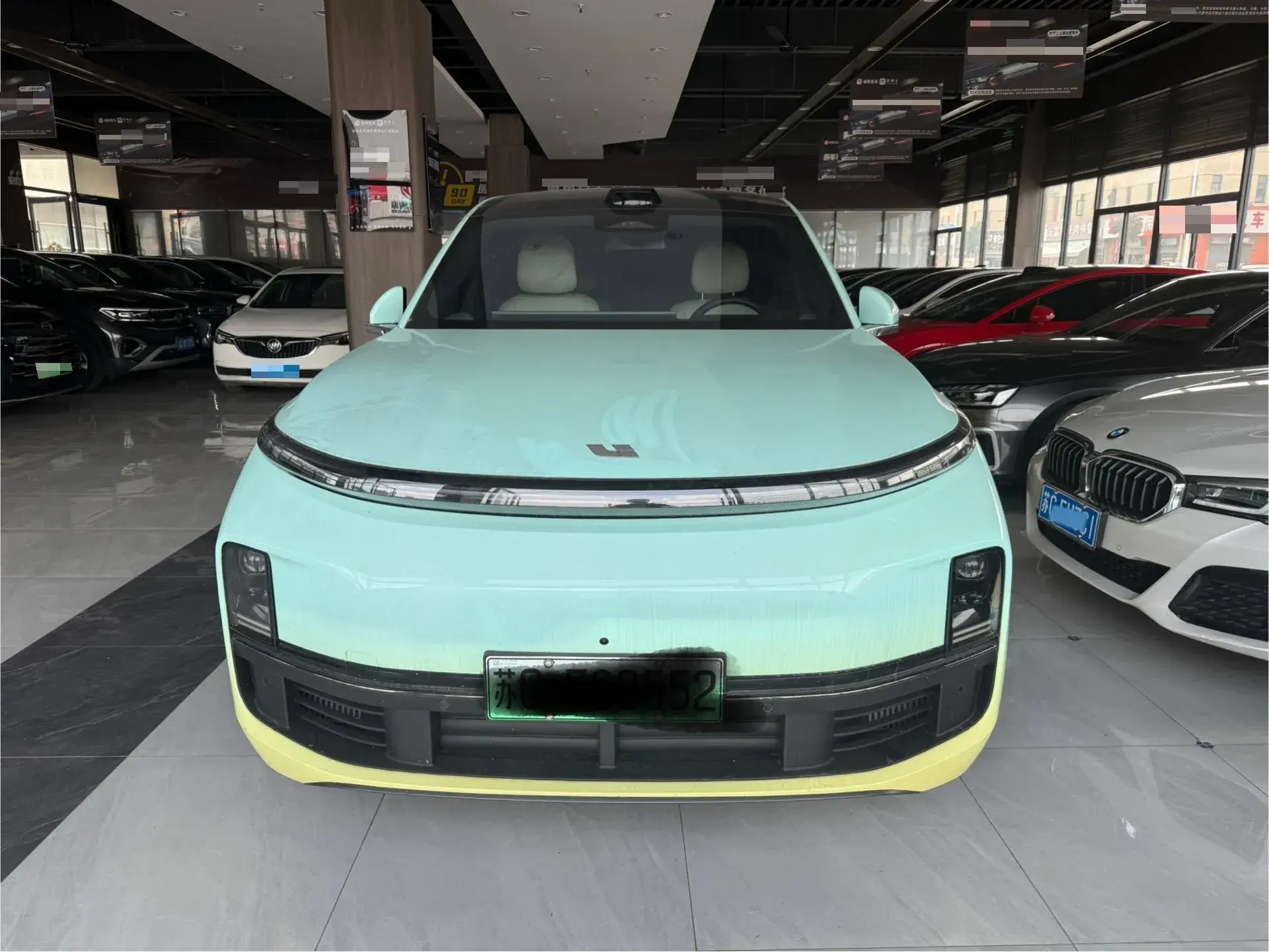 2024 LI L9 thumbnail 3