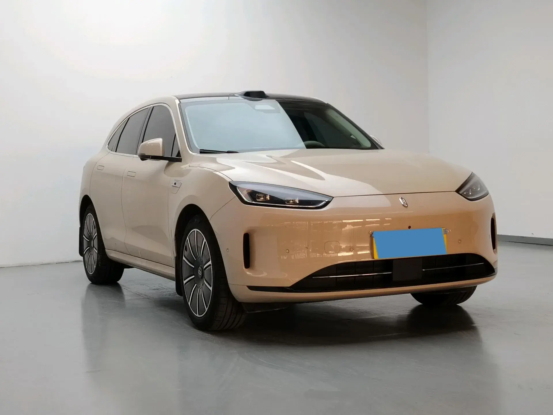 2023 AITO AITO thumbnail 2