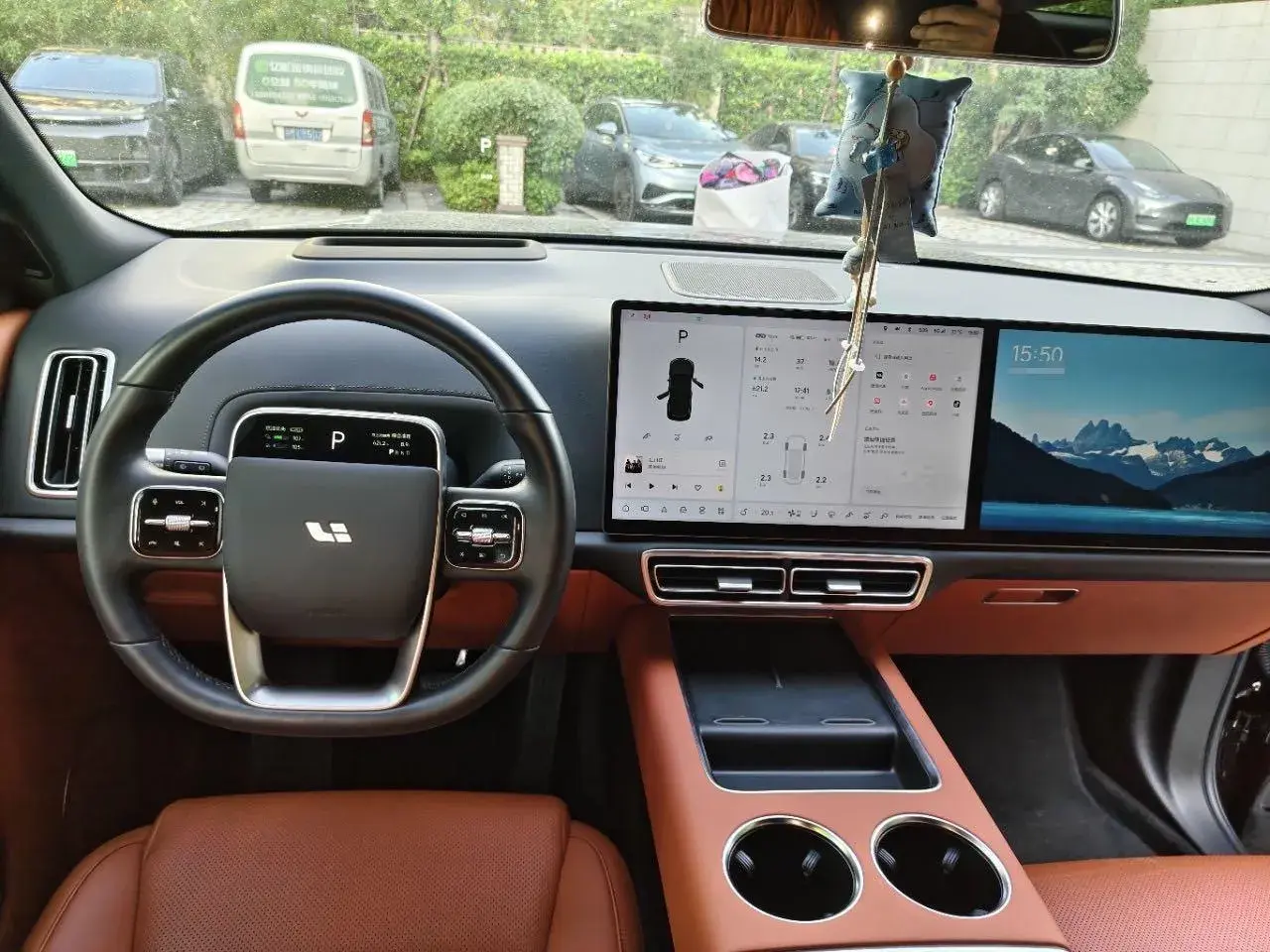 2023 LI L8 thumbnail 4