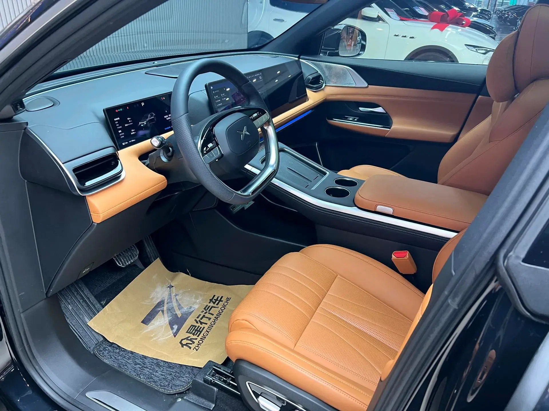 2024 XPENG G9 thumbnail 4