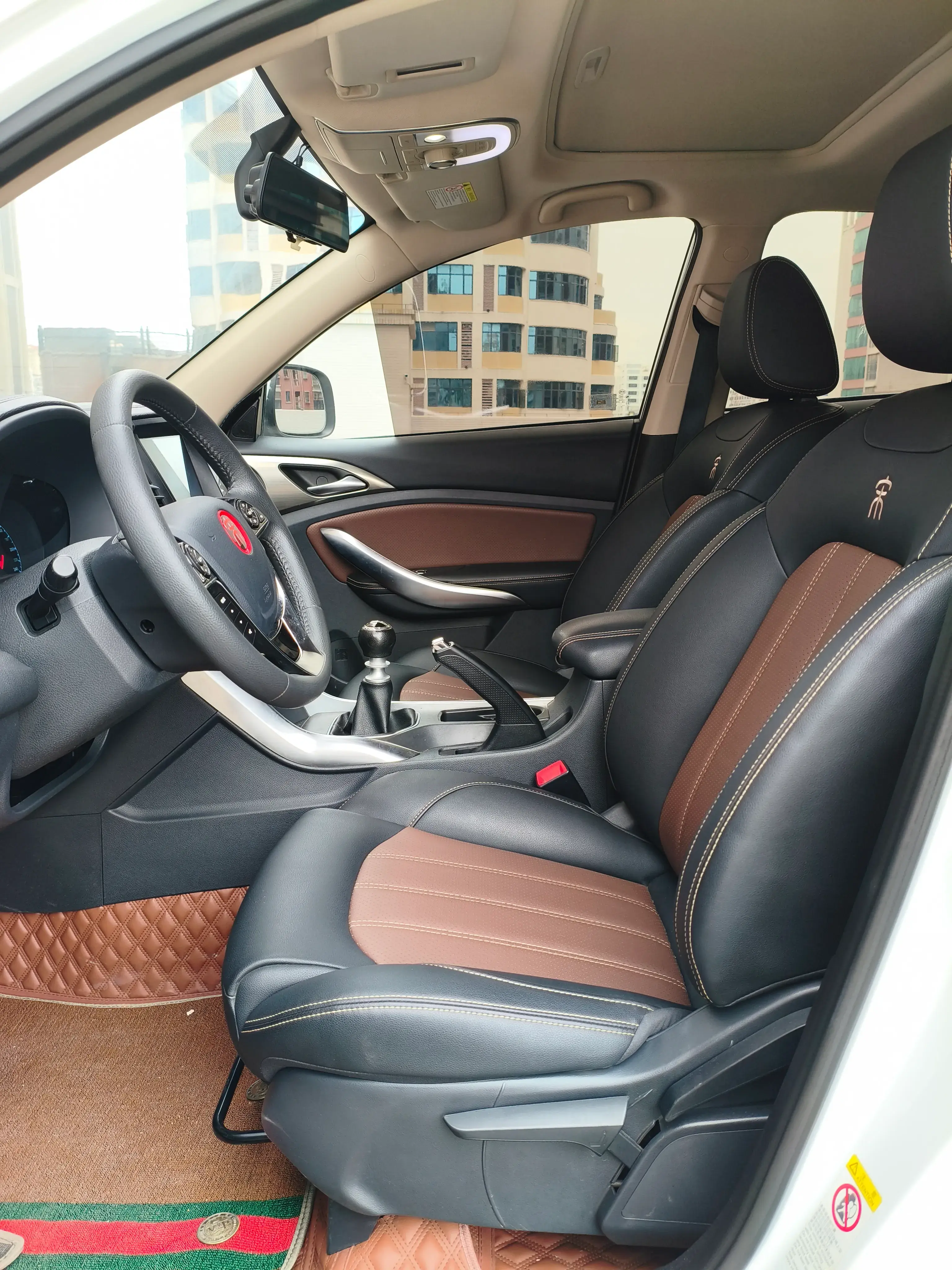 2018 BYD SONG thumbnail 4