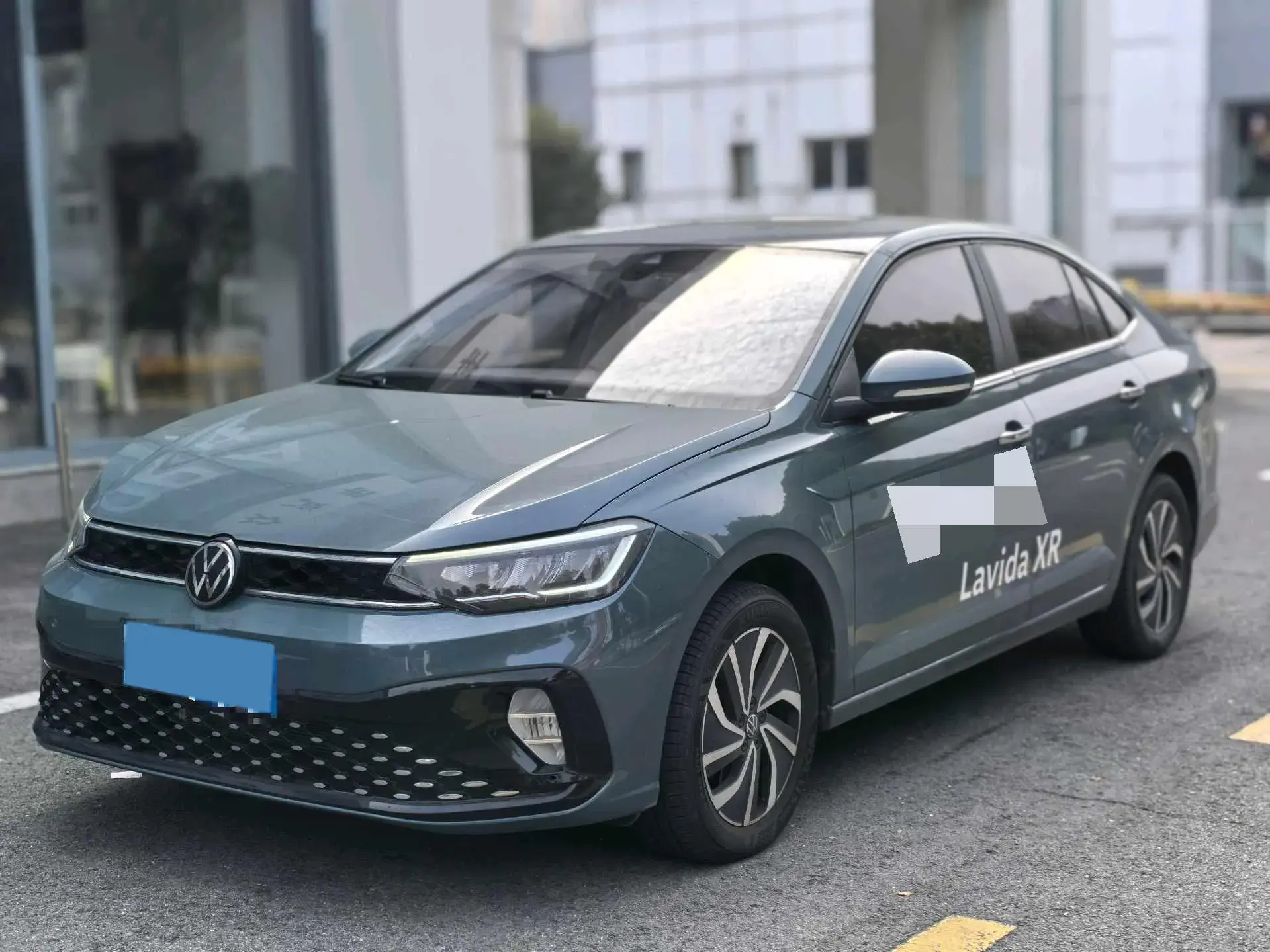 2023 VOLKSWAGEN LAVIDA view 1