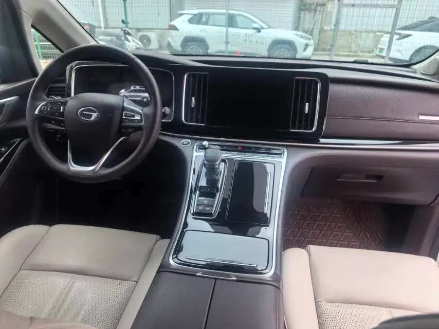 2021 GAC TRUMPCHI thumbnail 4