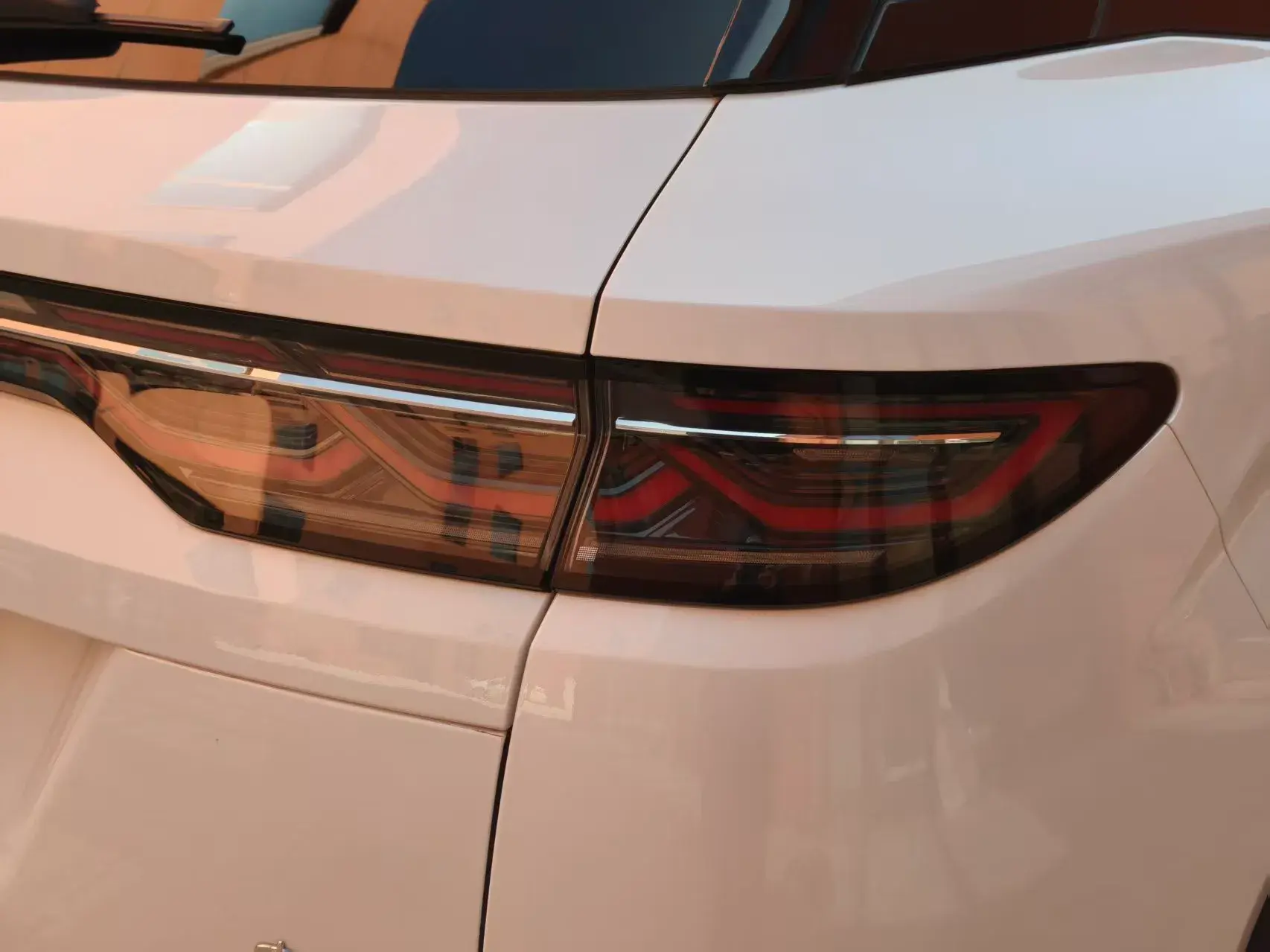 2024 BYD SONGL thumbnail 4