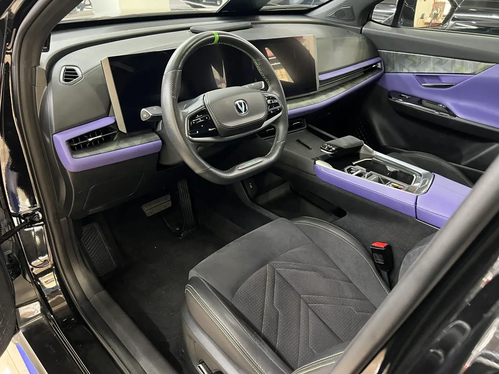 2023 CHANGAN UNI-T thumbnail 3