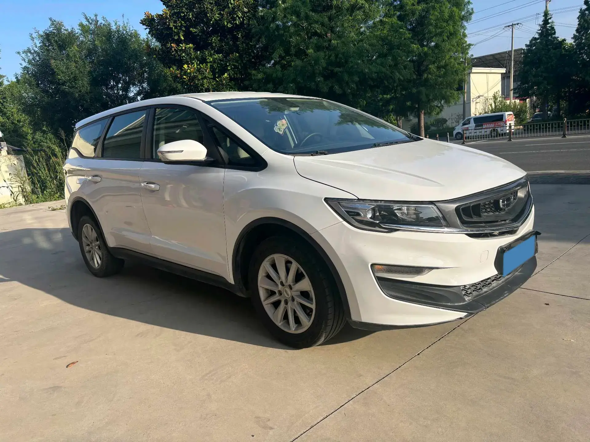 2019 GEELY JIAJI thumbnail 3