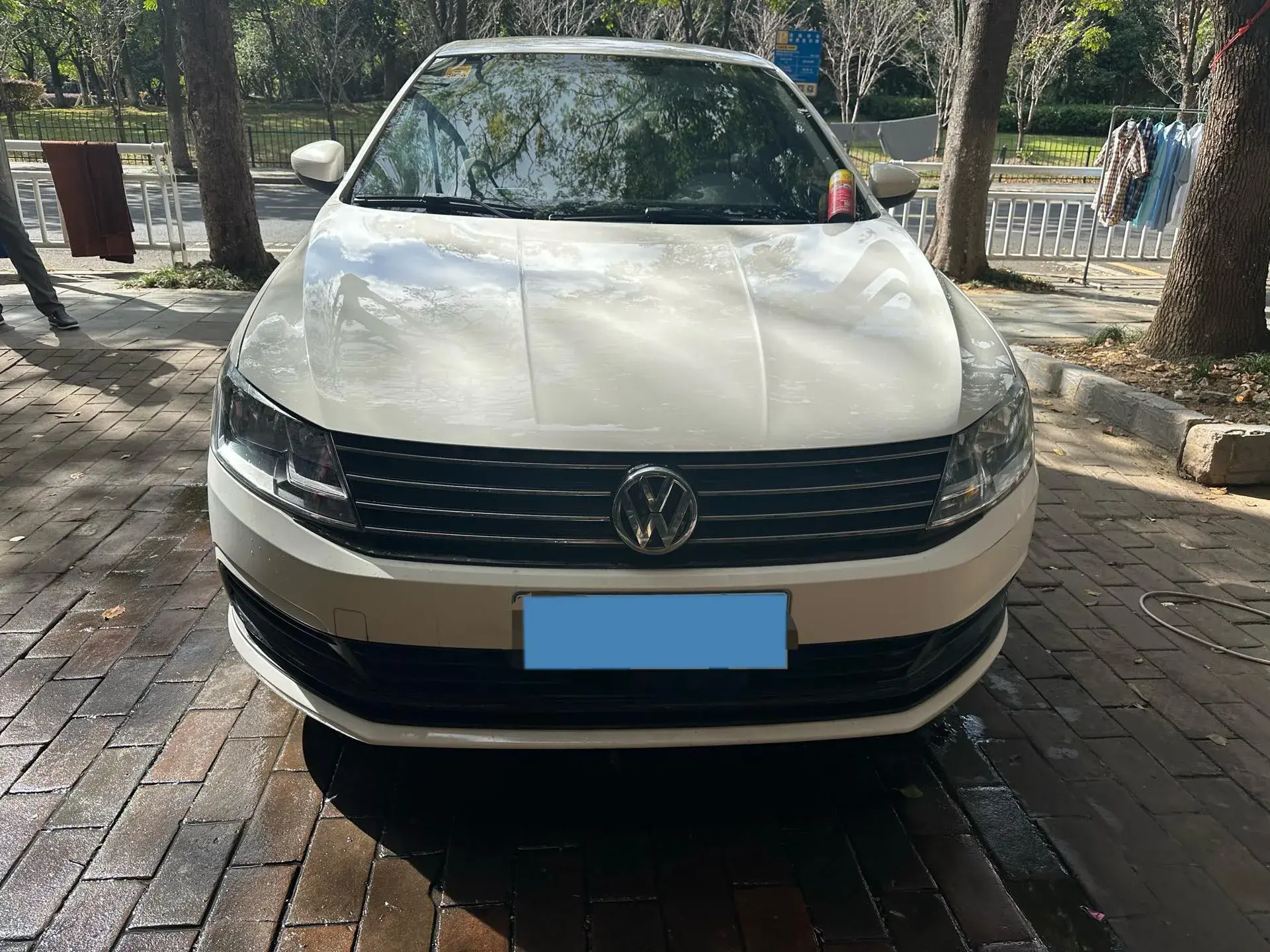 2017 VOLKSWAGEN LAVIDA thumbnail 2