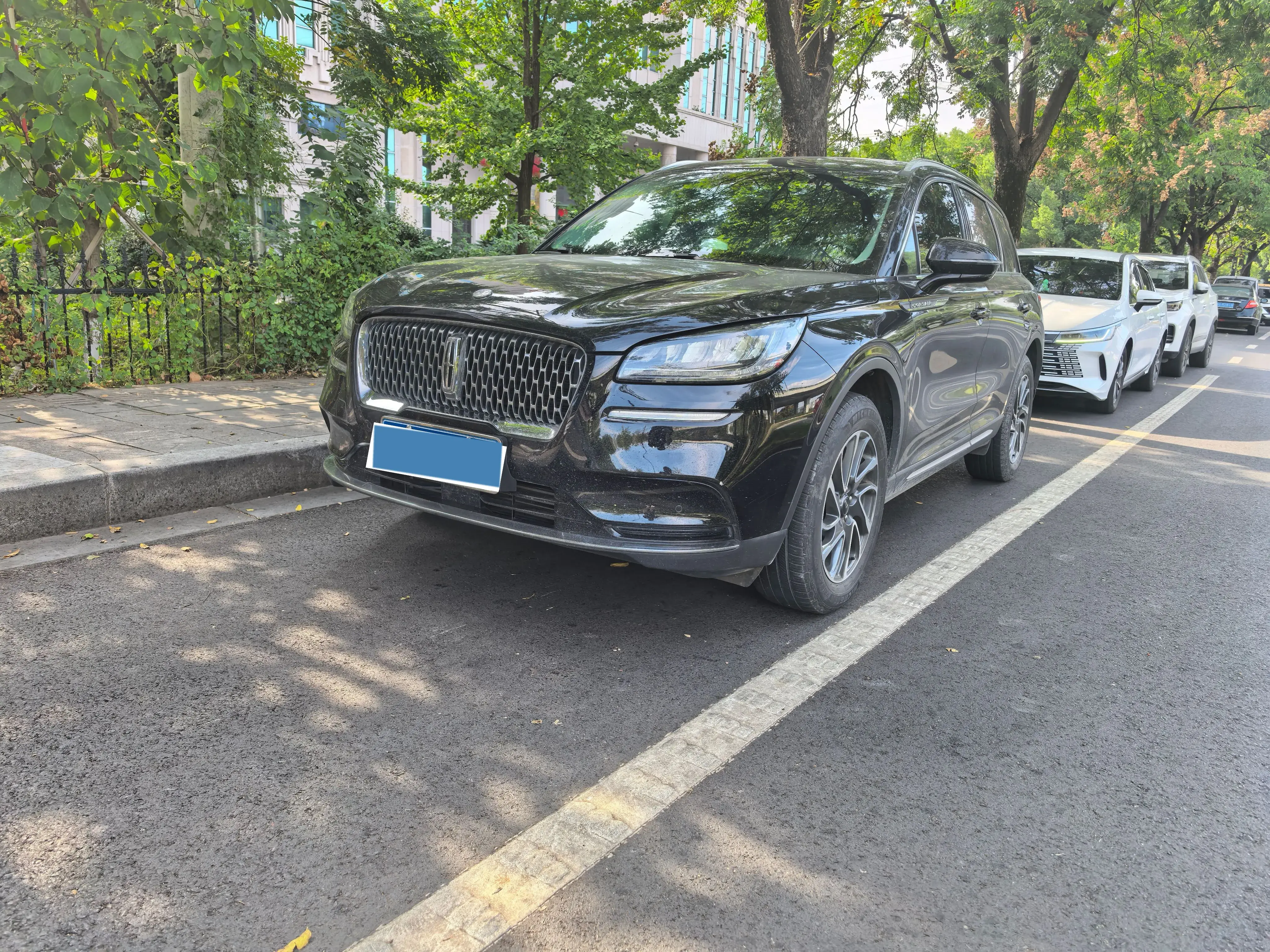 2022 LINCOLN CORSAIR view 1