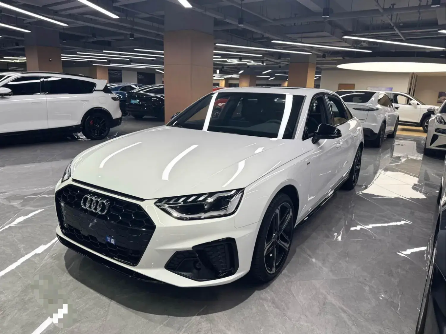 2024 AUDI A4L view 1