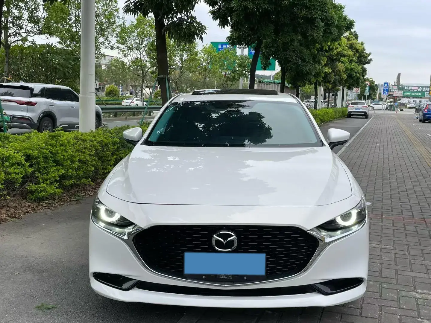 2021 MAZDA 3 thumbnail 2