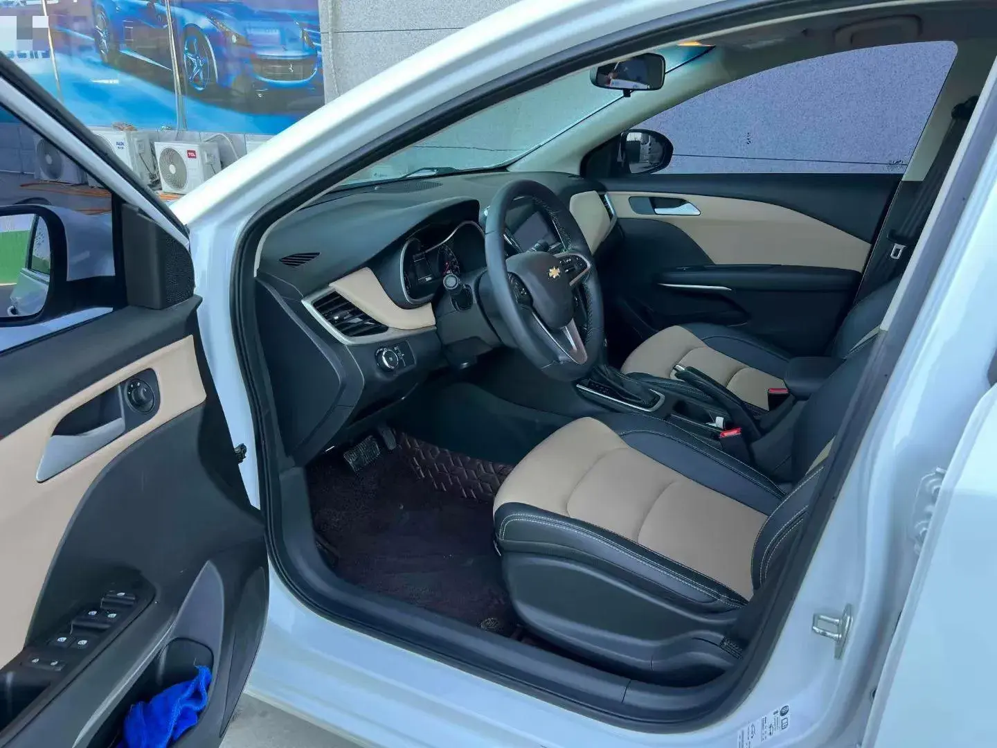 2020 CHEVROLET MONZA thumbnail 3