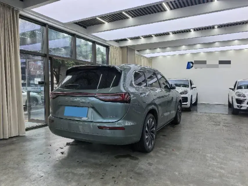 2022 AITO AITO thumbnail 4